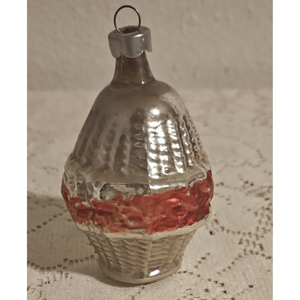 Vintage Made In USA mercury Glass Christmas Ornament - Picture 1 of 7